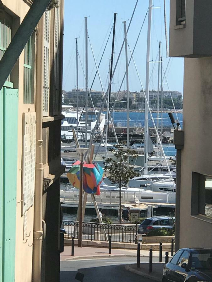 Apartmán Mini Duplex 50M Du Vieux Port Cannes Exteriér fotografie